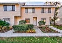 Building Photo - 6137 SW 8th Ln