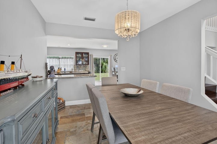 Building Photo - 3870 Sabal Lakes Rd