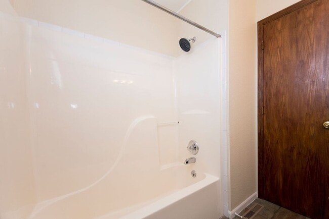 Building Photo - Home backing to foothills