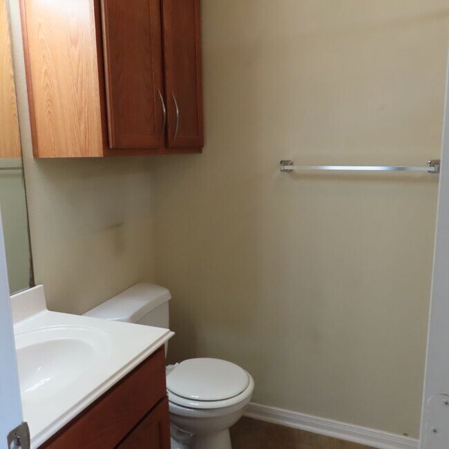Building Photo - 4115 McFarland Dr