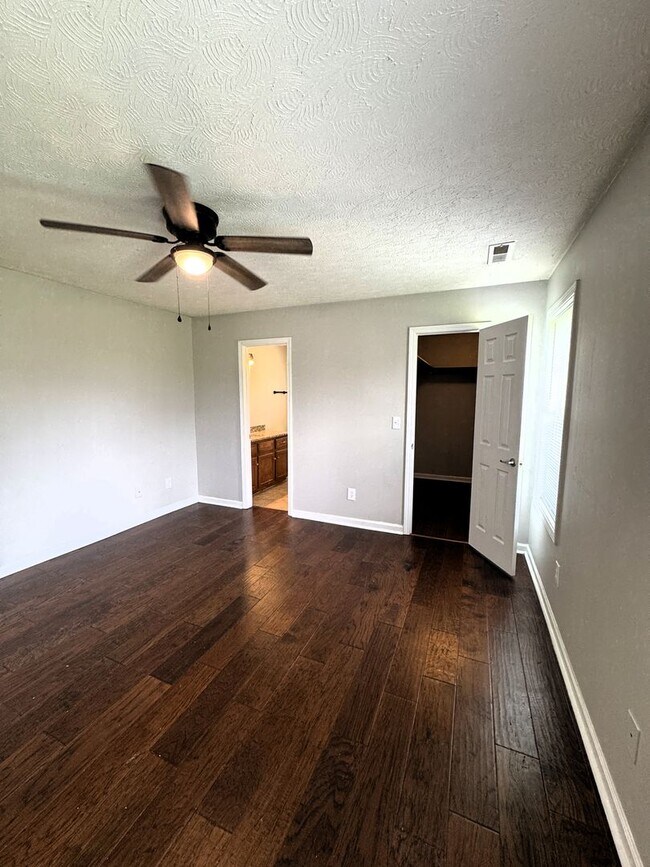 Building Photo - 18304 Upland Trail