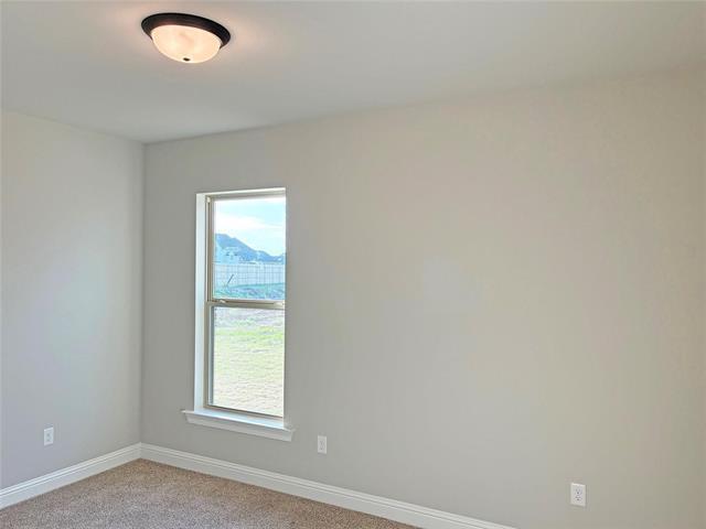 Building Photo - 729 Crewe Ln