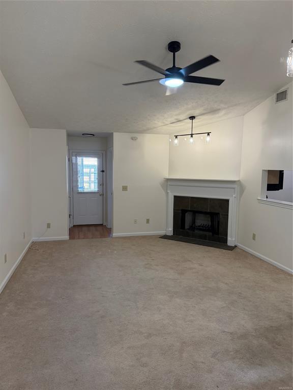 Building Photo - 6259 Bell Gables