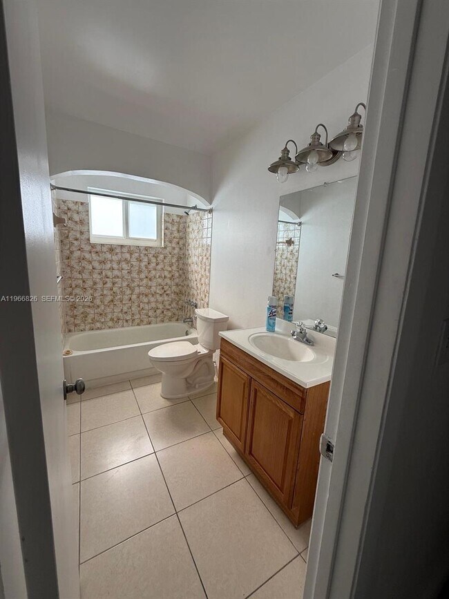 Building Photo - 9501 SW 62nd St