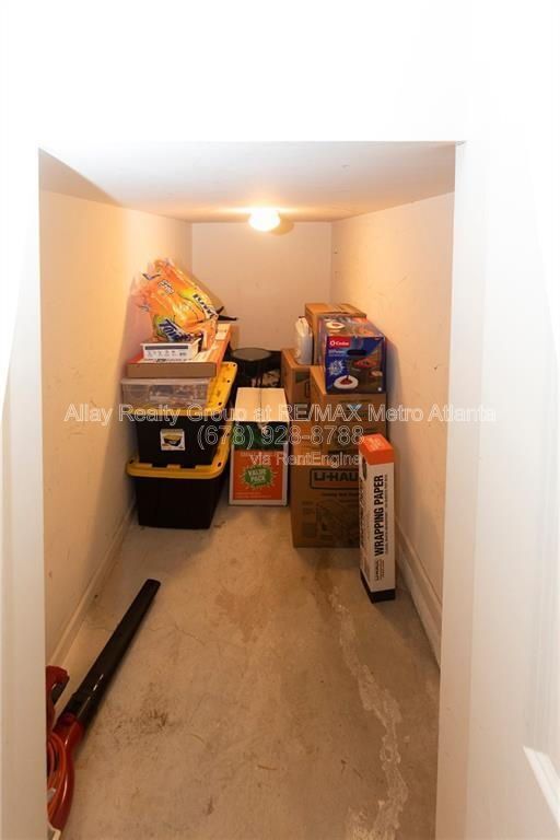 Building Photo - 2673 Rivers Edge Dr NE