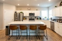 Building Photo - 8210 Allora Rd