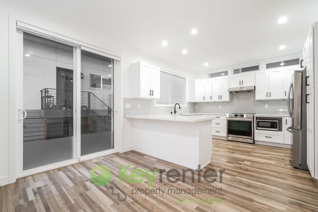 Building Photo - Newly Constructed 3 Bedroom Home with Vaul...