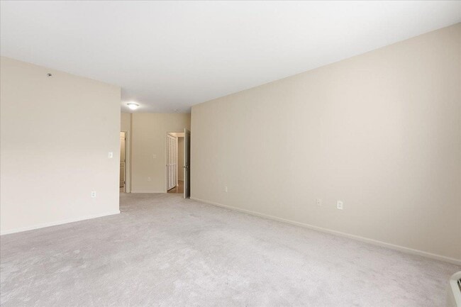 Building Photo - 15 Freedom Way