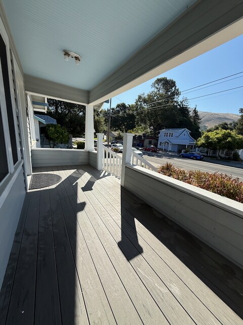 Building Photo - 1624 Mill St