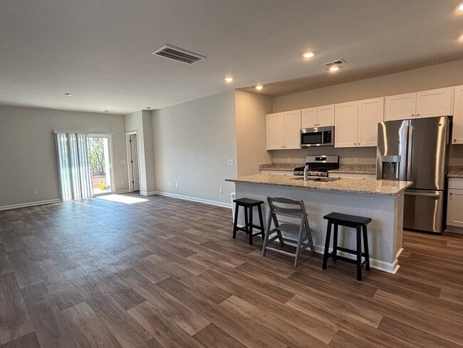 Building Photo - 342 Tiliwa St