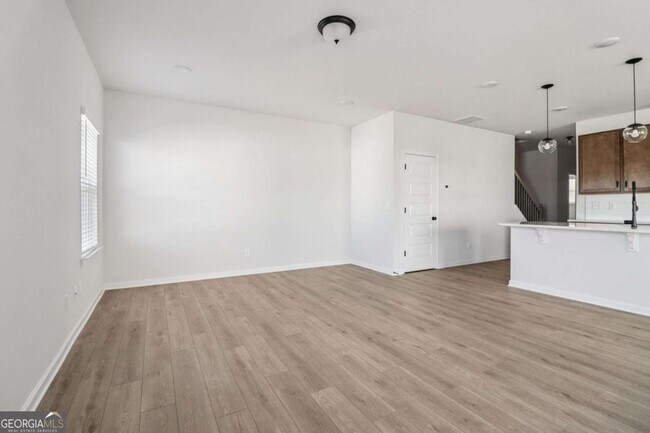 Building Photo - 708 Shetland Trl