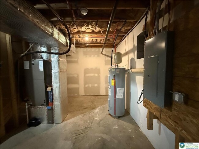 Building Photo - 629 Linden St