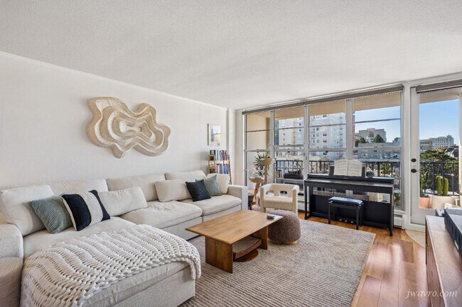 Building Photo - 2040 Franklin St