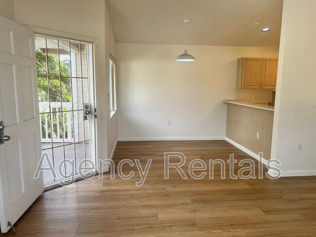 Building Photo - 92-1465-1465 Aliinui Dr