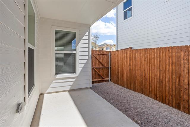 Building Photo - 3449 Lake District Ln