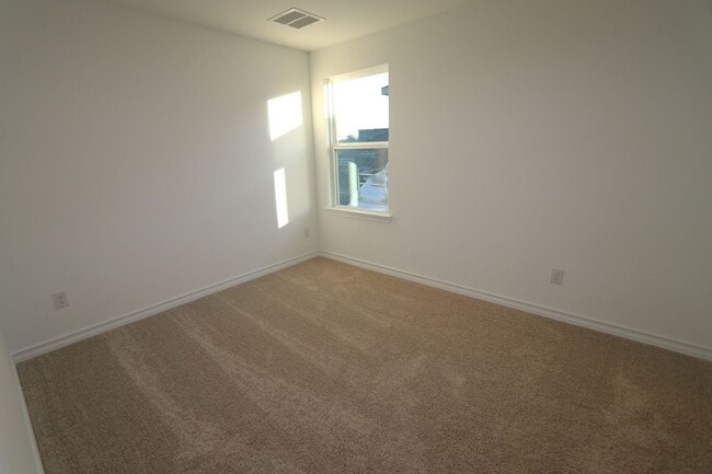 Building Photo - Charming 3BR Single Family Home in Hutto