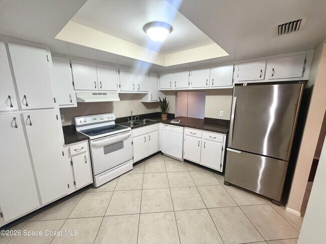 Building Photo - 3150 N Harbor City Blvd