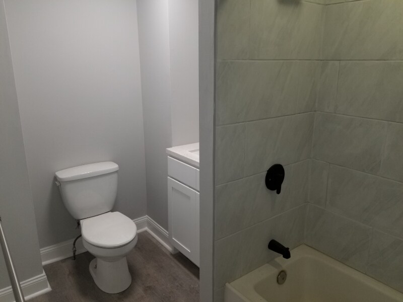 Building Photo - 0 Warren St