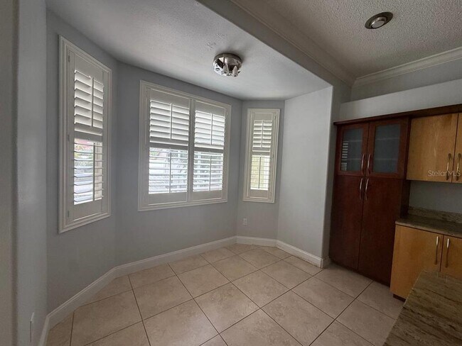 Building Photo - 1314 Key W Ct