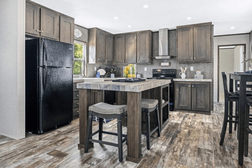 Building Photo - 305 Fryer St