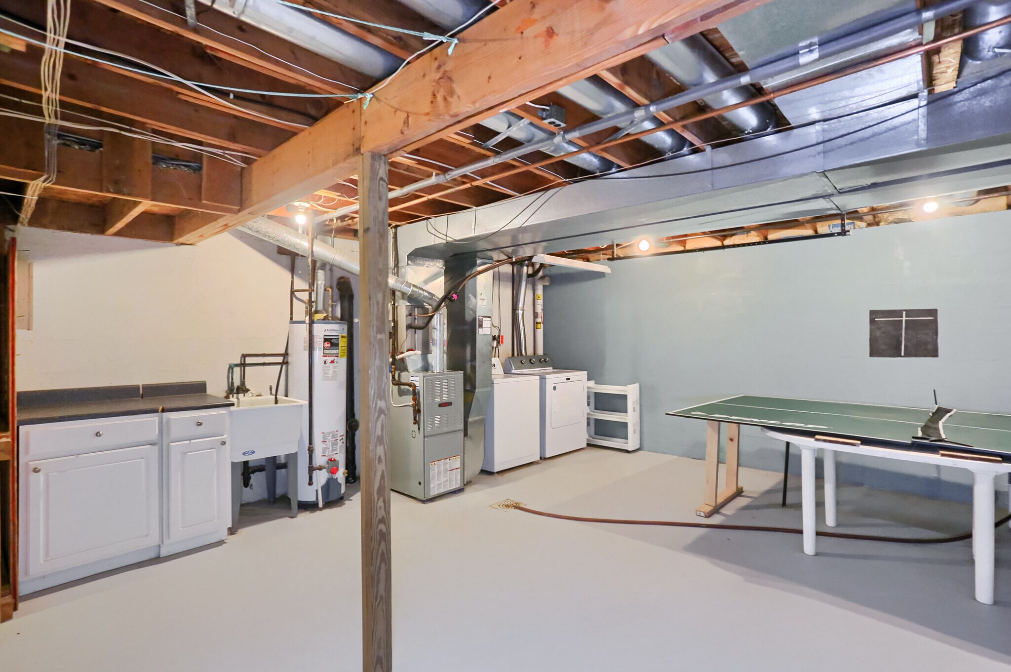 Building Photo - 2624 Hunters Point Dr