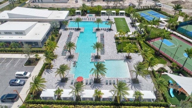 Building Photo - 13109 Alton Rd