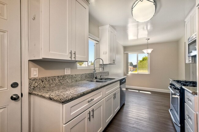 Building Photo - 3620 Frenzel Cir