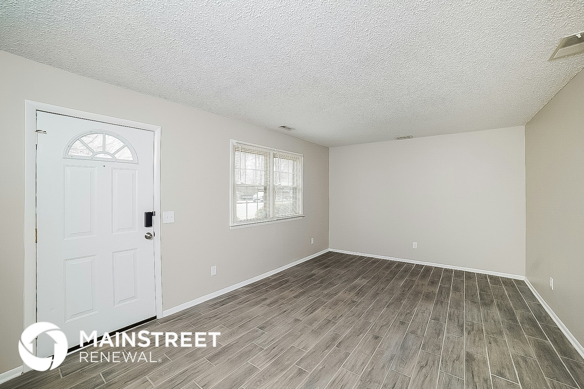 Building Photo - 470 Creekway Dr