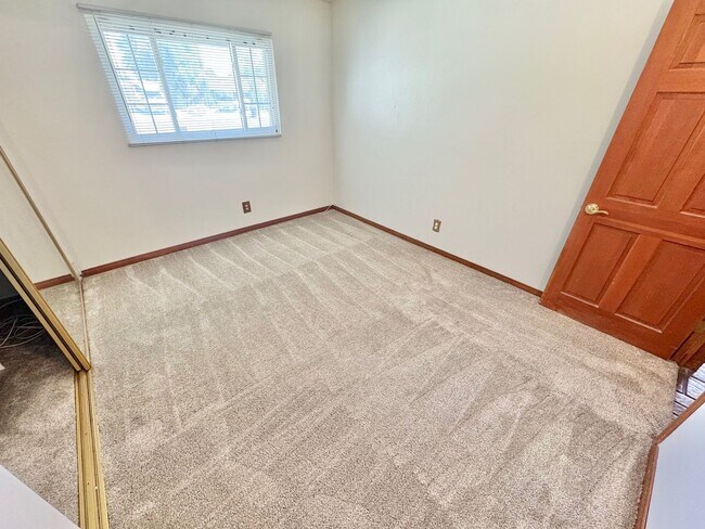 Building Photo - New Carpet and Paint, NO HOA, 3 Bed, 2 Bath home with Pool.