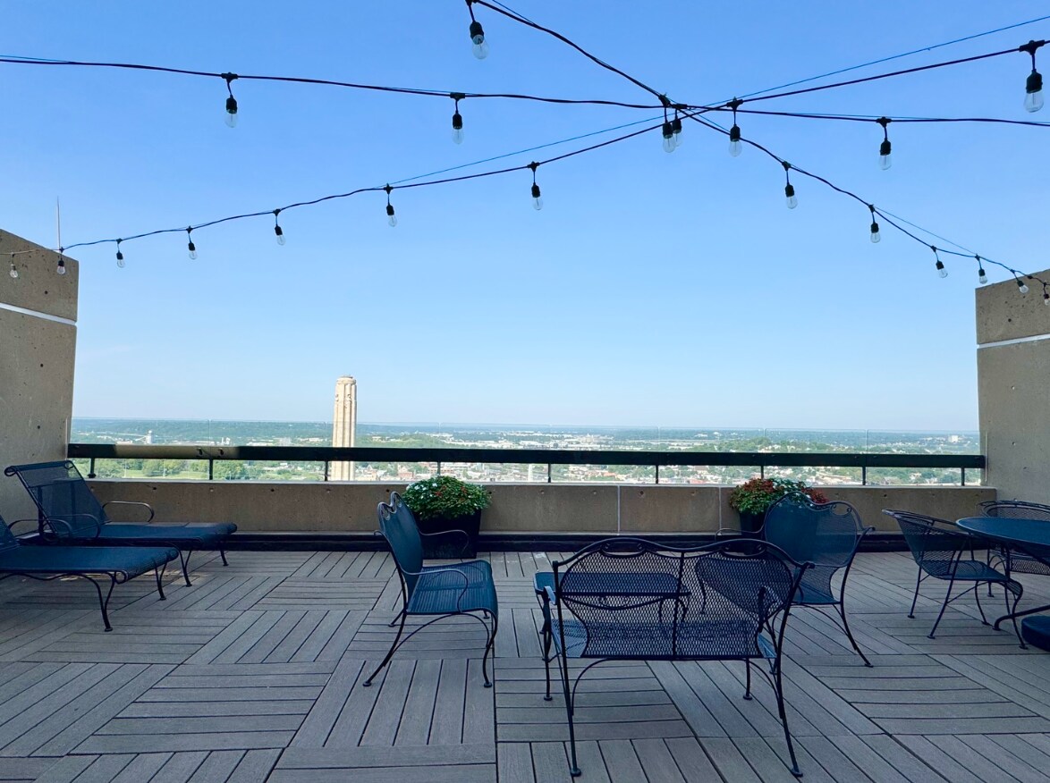 Building Photo - 2510 Grand Blvd