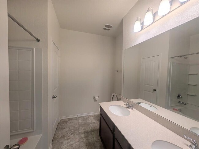 Building Photo - 6416 Conestoga Wagon Way