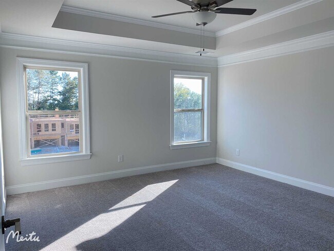 Building Photo - 1395 Live Oak Lane
