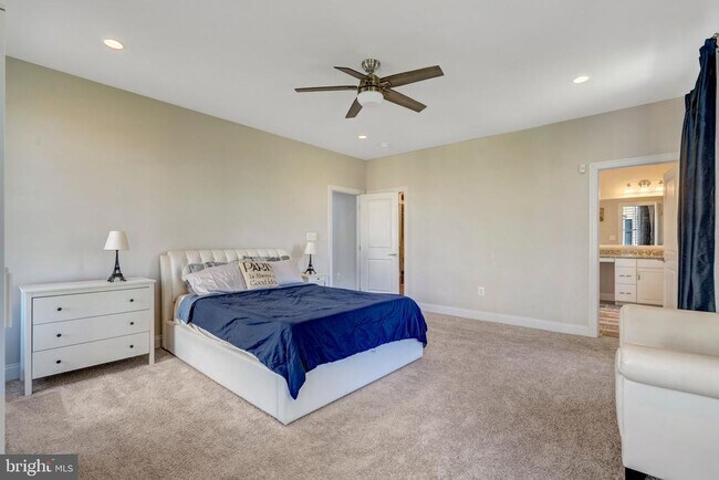 Building Photo - 23311 Silcott Woods Terrace