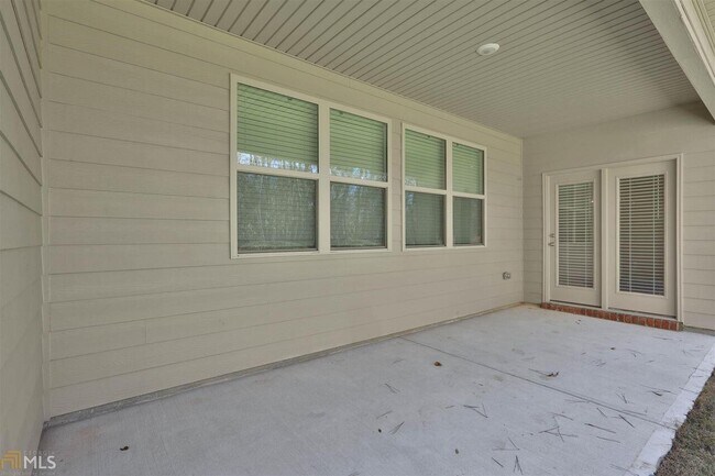 Building Photo - 150 Filson Dr