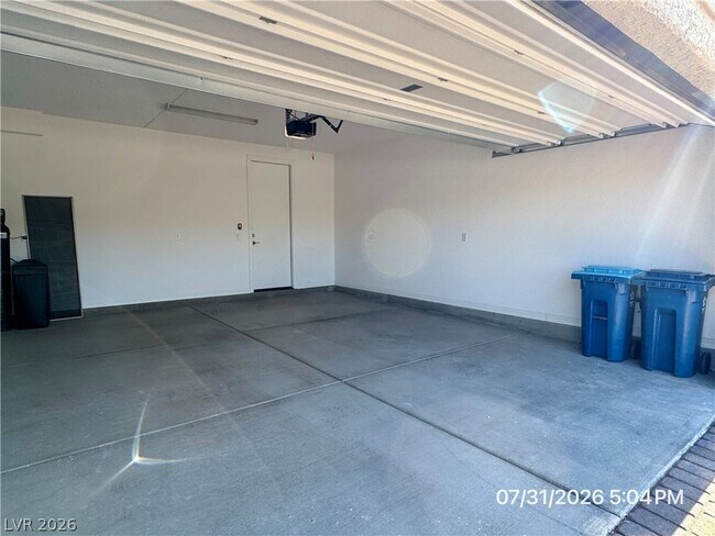 Building Photo - 2239 Arrington Ave