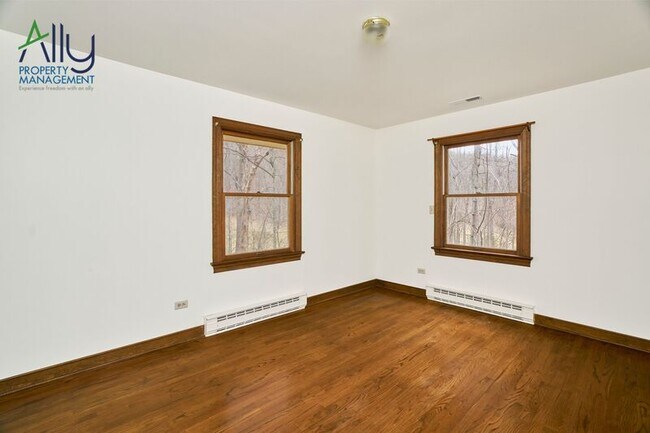 Building Photo - 3917 Hungrytown Rd
