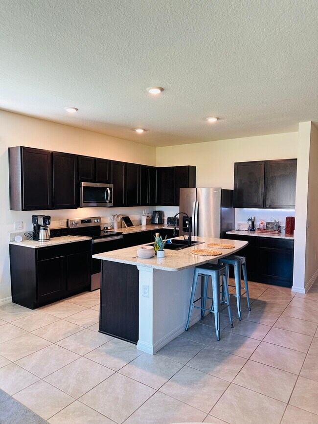 Building Photo - 194 Mangrove Shade Cir