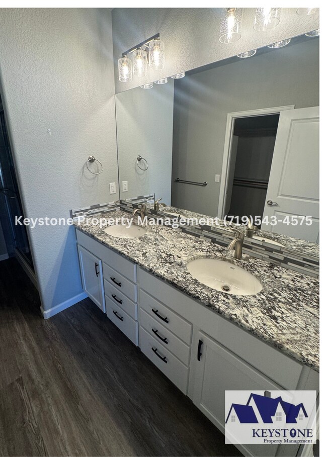Building Photo - Gated Community - One Level Living  2 Bedr...