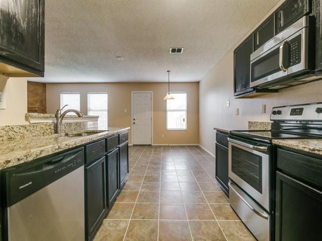 Building Photo - 1419 Leeward Ln