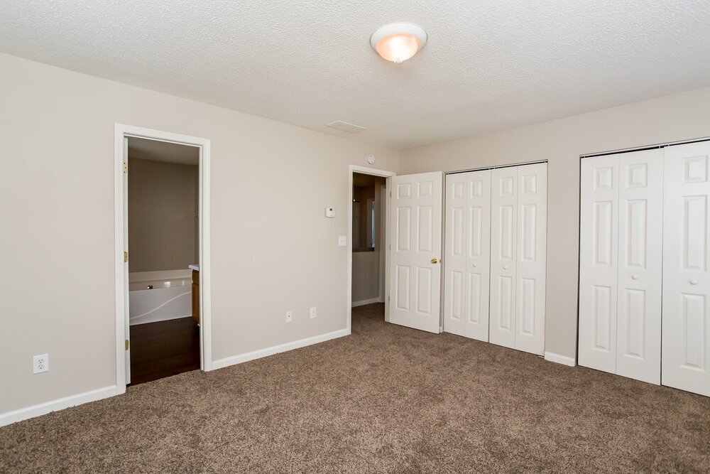 Building Photo - 1607 Thornwick Trace
