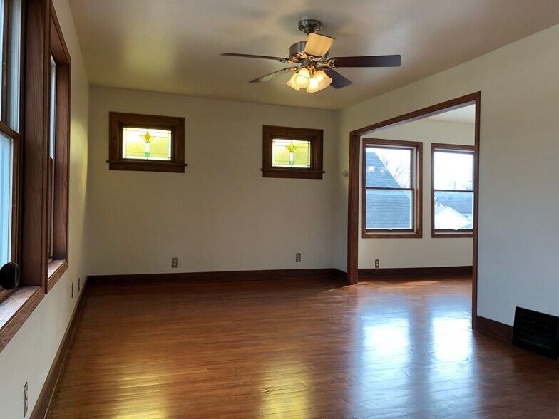 The living room. - 623 S 60th St