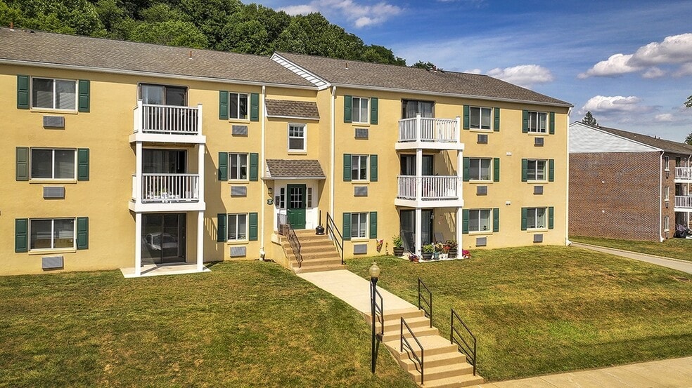 Residential Building - Norwood House Apartments
