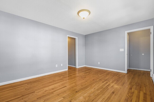 Building Photo - 509 Westfield Ave