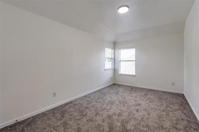 Building Photo - 305 Ferndale Dr