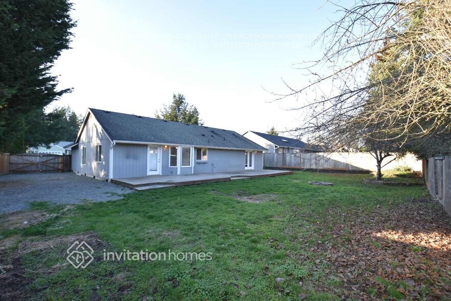 Building Photo - 24303 31st Ave Ct E