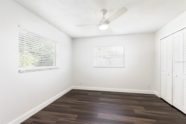 Building Photo - 3413 Bowman Dr