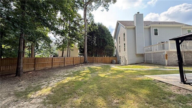 Building Photo - 737 Calico Ln