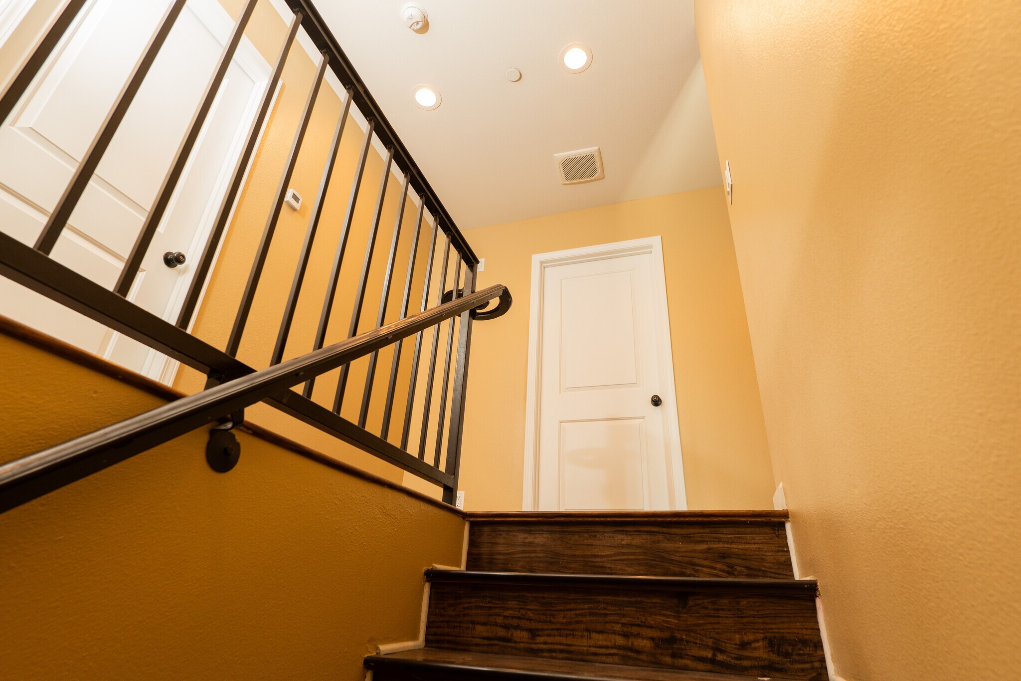 Upstair - 938 S Bernal Ave