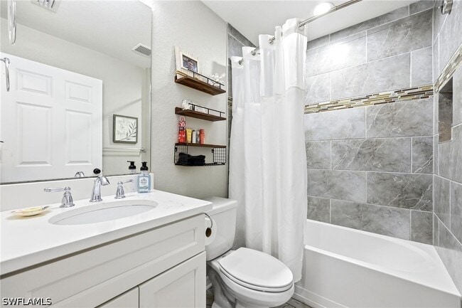 Building Photo - 6104 Waterway Bay Dr