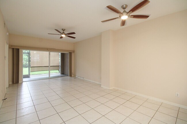Building Photo - ***2BED/2BATH***PRESERVE VIEW***UPDATED KI...